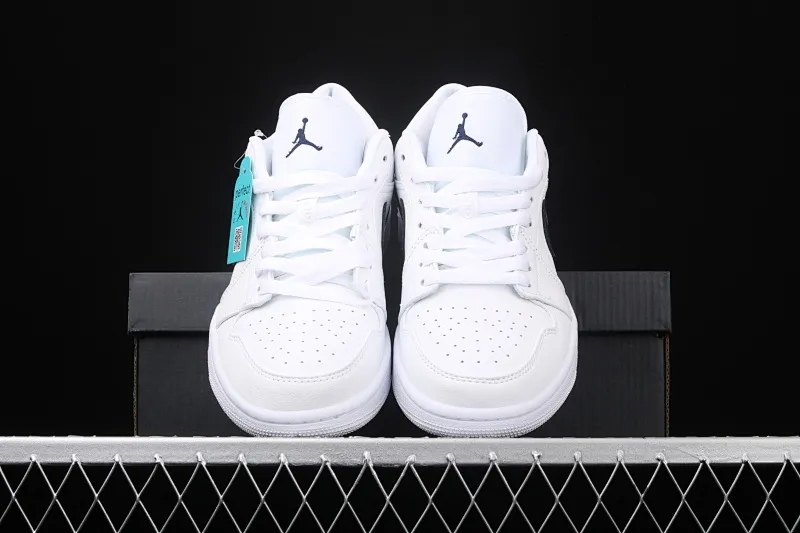 All categories Air Jordan Jordan series basketball shoes Air Jordan 1 Low New version Air Jordan 1 Low AJ1 Joe 1 low top leather cultural and leisure sports sneakers 553558-114